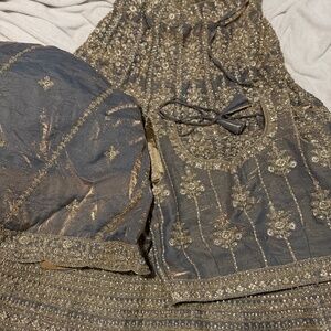 Lehenga set 3 piece - Stunning traditional Lehenga